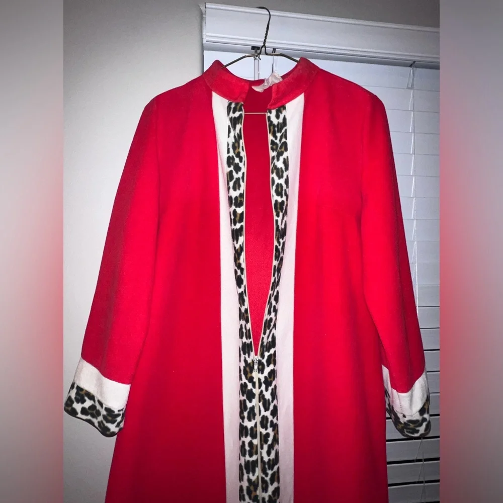 1950’s Vanity Fair Robe - Picture 2 of 6